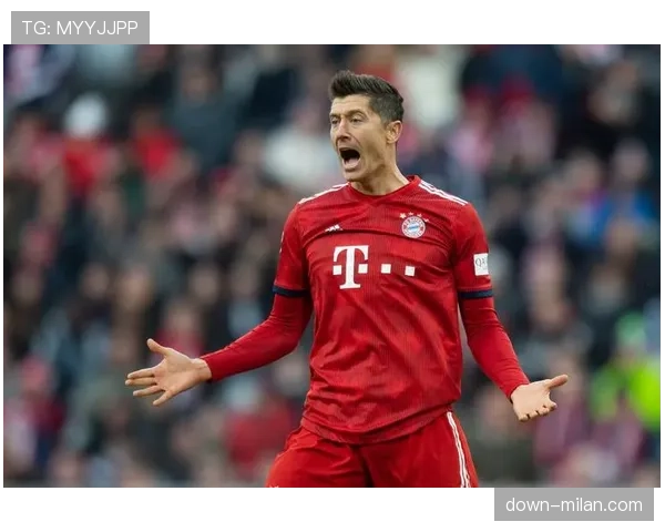 拜仁客场3-0完胜柏林联，控球率达72%但仅完成8次射正